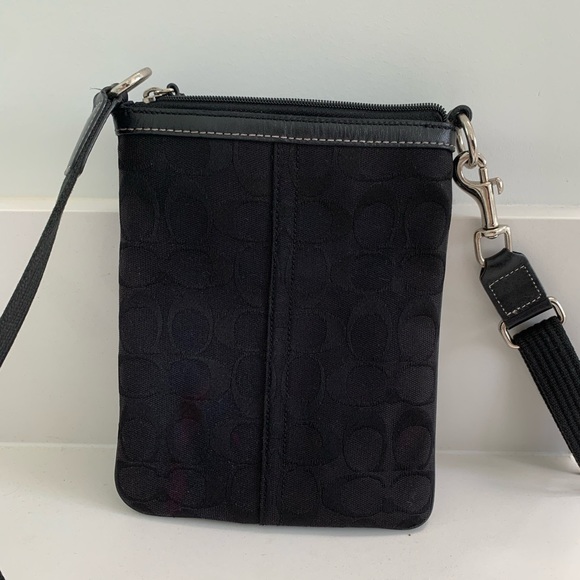 COACH Crossbody Bag - Picture 7 of 7